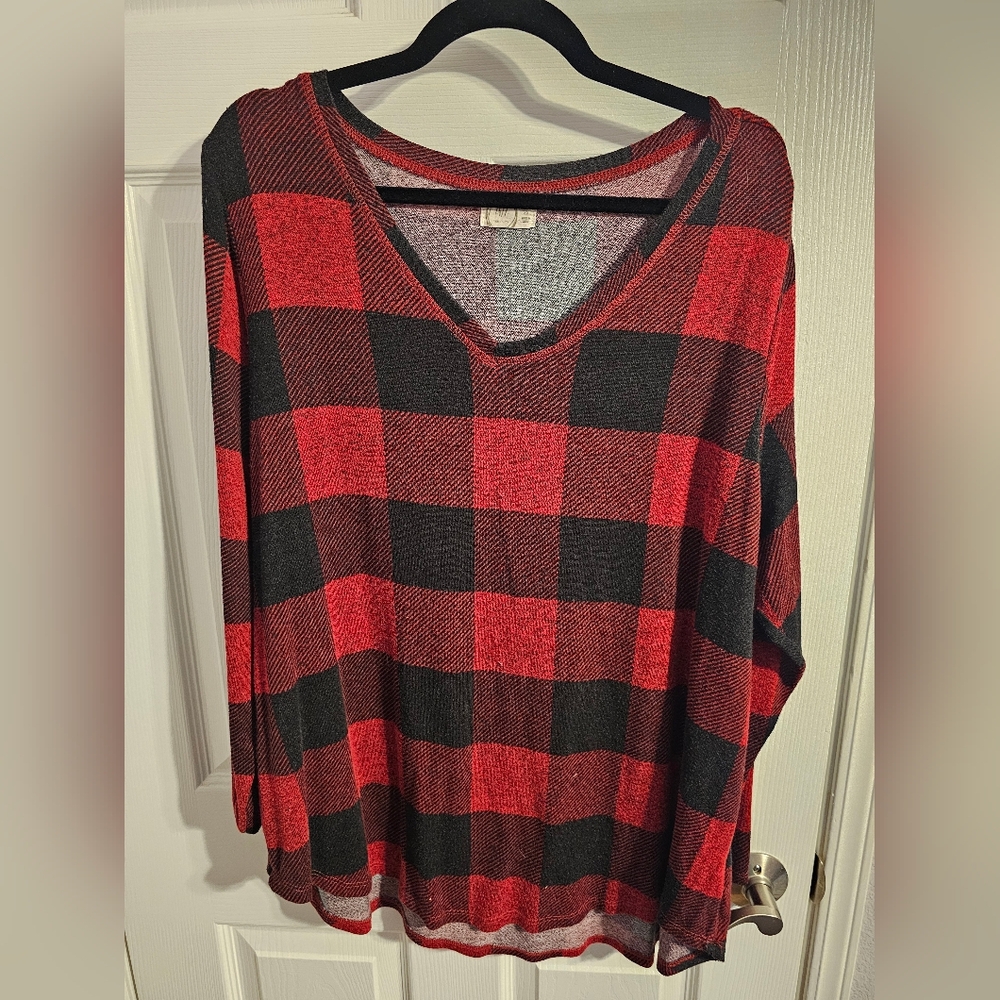 Maurices Plaid V-Neck Long Sleeve Top